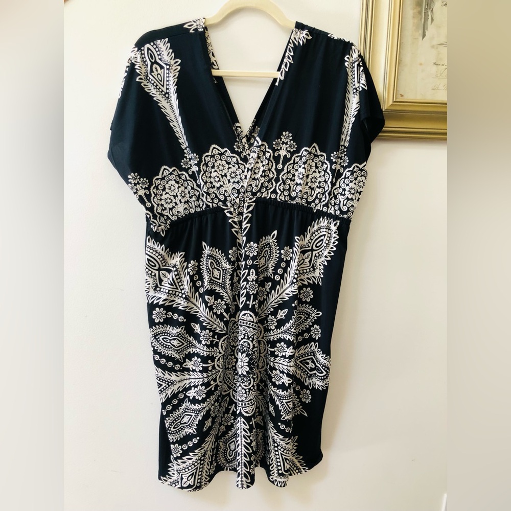 Shoreline Sun Dress/Cover Up Black and White Patterned Fabric